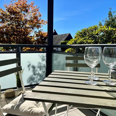 Design Apartment Mit Balkon - Kueche - Netflix Essen Eksteriør bilde